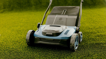 TURFSPIN™ Cordless Artificial Turf Sweeper on synthetic grass lifting fibers and removing debris
